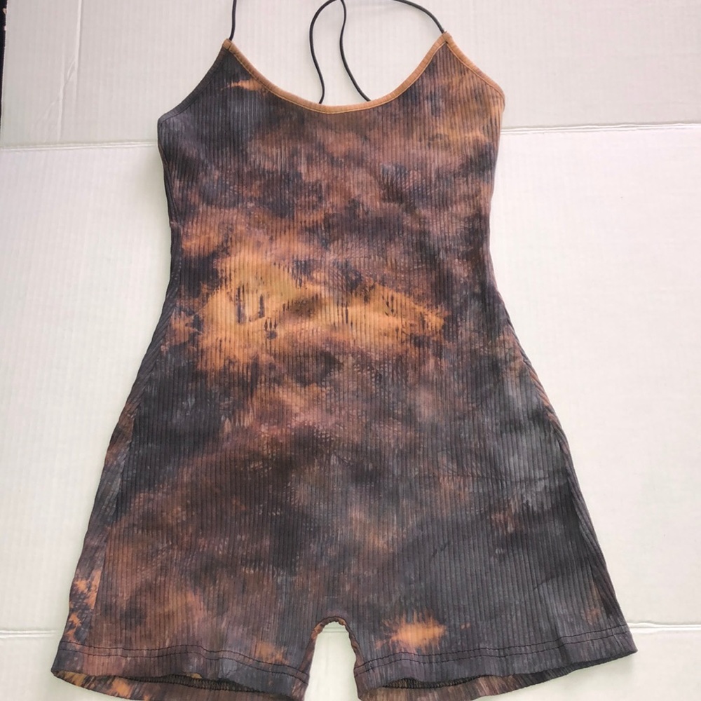 Tye Dye Shorts Romper Nwot - Picture 4 of 10